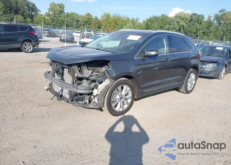 2020 Ford Edge Titanium z USA, uszkodzony, nr VIN 2FMPK3K92LBA45607